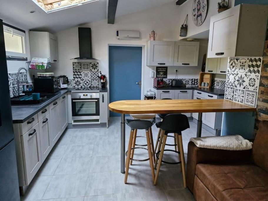 Villa Mon Havre De Paix à Blesignac Extérieur photo